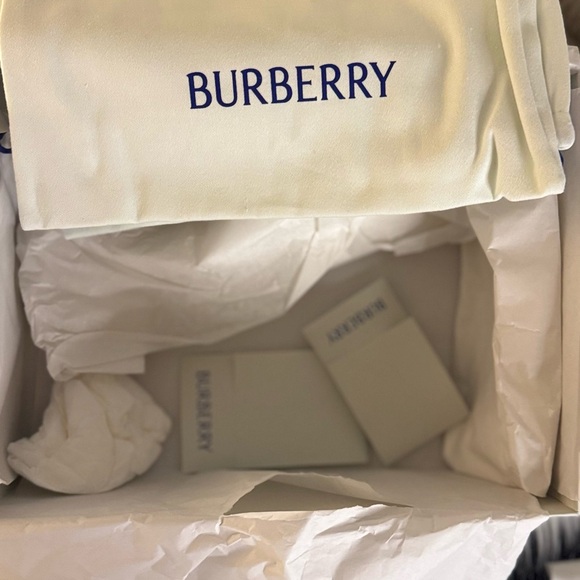 BURBERRY 
85mm Slip-On Leather Pumps
Women’s size EU 37.5 - Picture 8 of 13